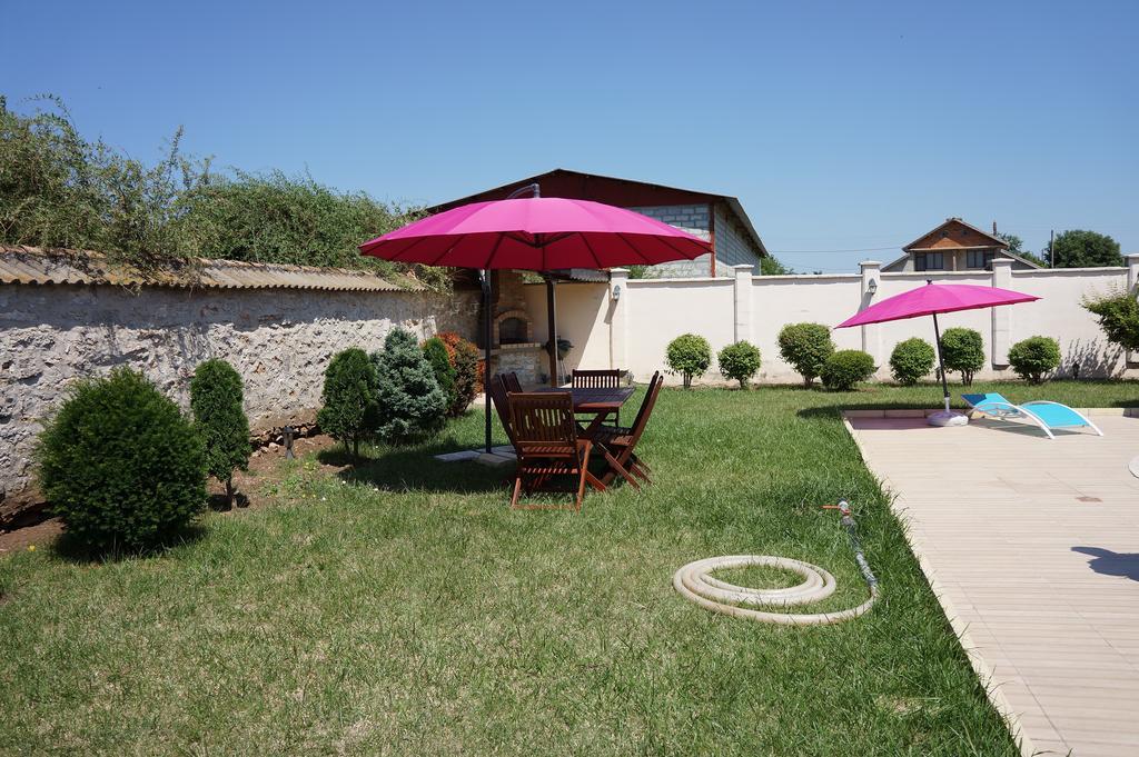 Guest House Golden Flake 4Km From Bolata Beach Bulgarevo Exterior photo