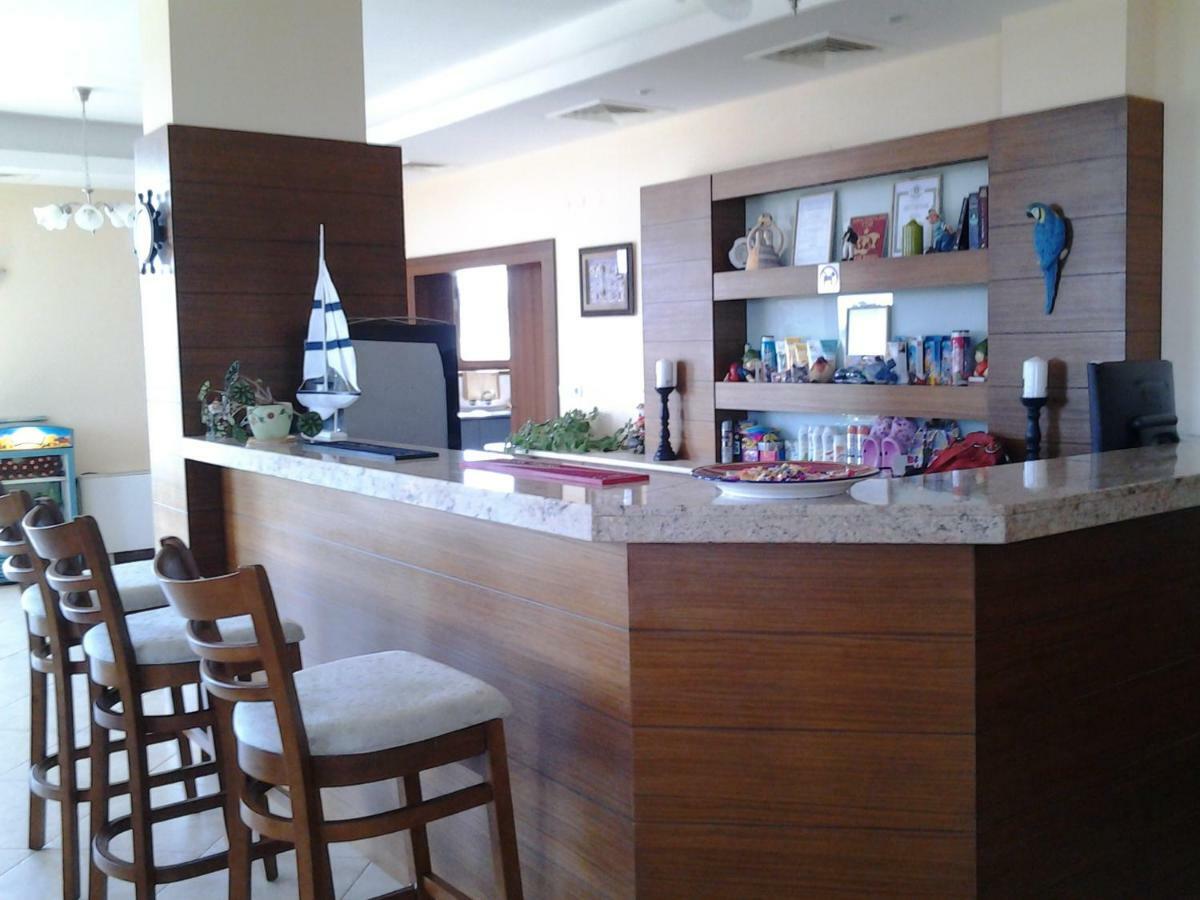 Guest House Golden Flake 4Km From Bolata Beach Bulgarevo Exterior photo